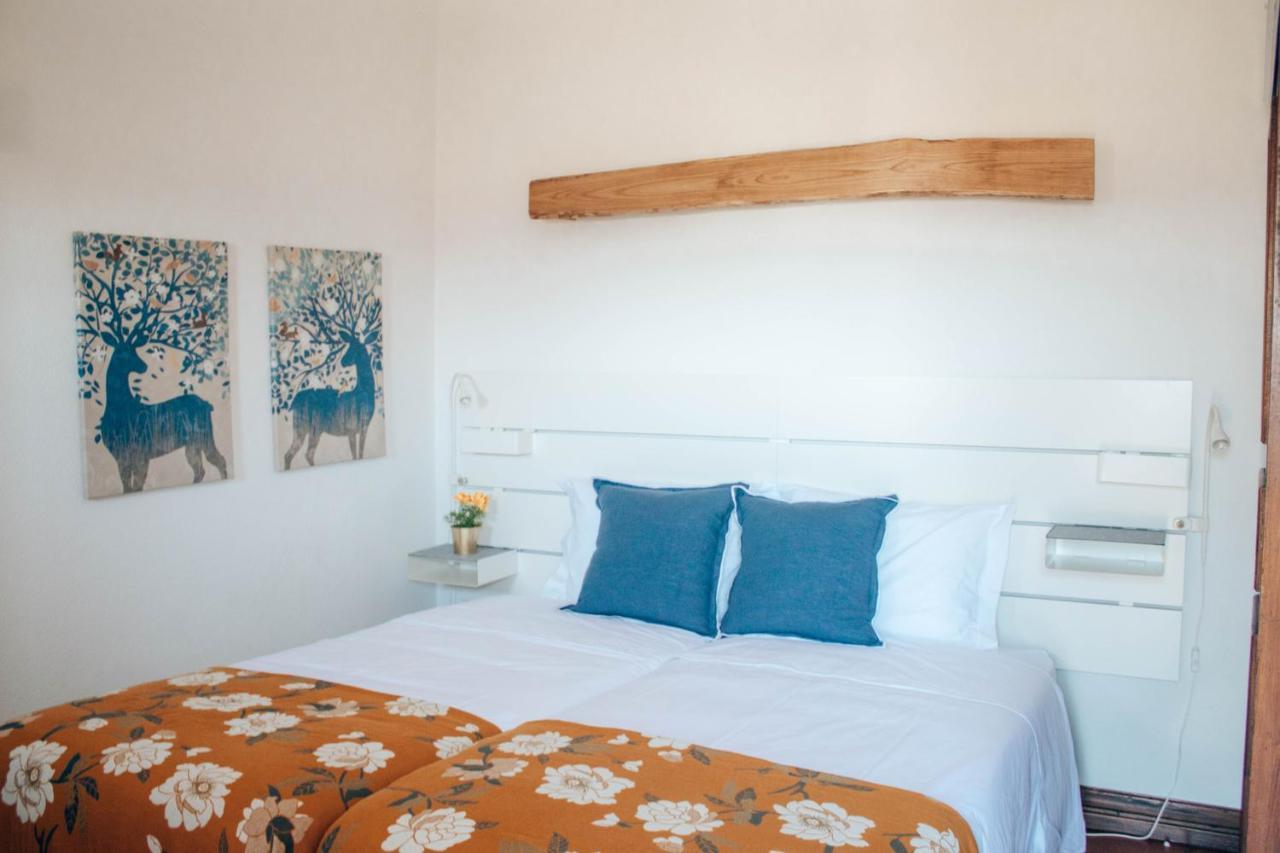 The Quixote House Bed & Breakfast กามีนญา ภายนอก รูปภาพ