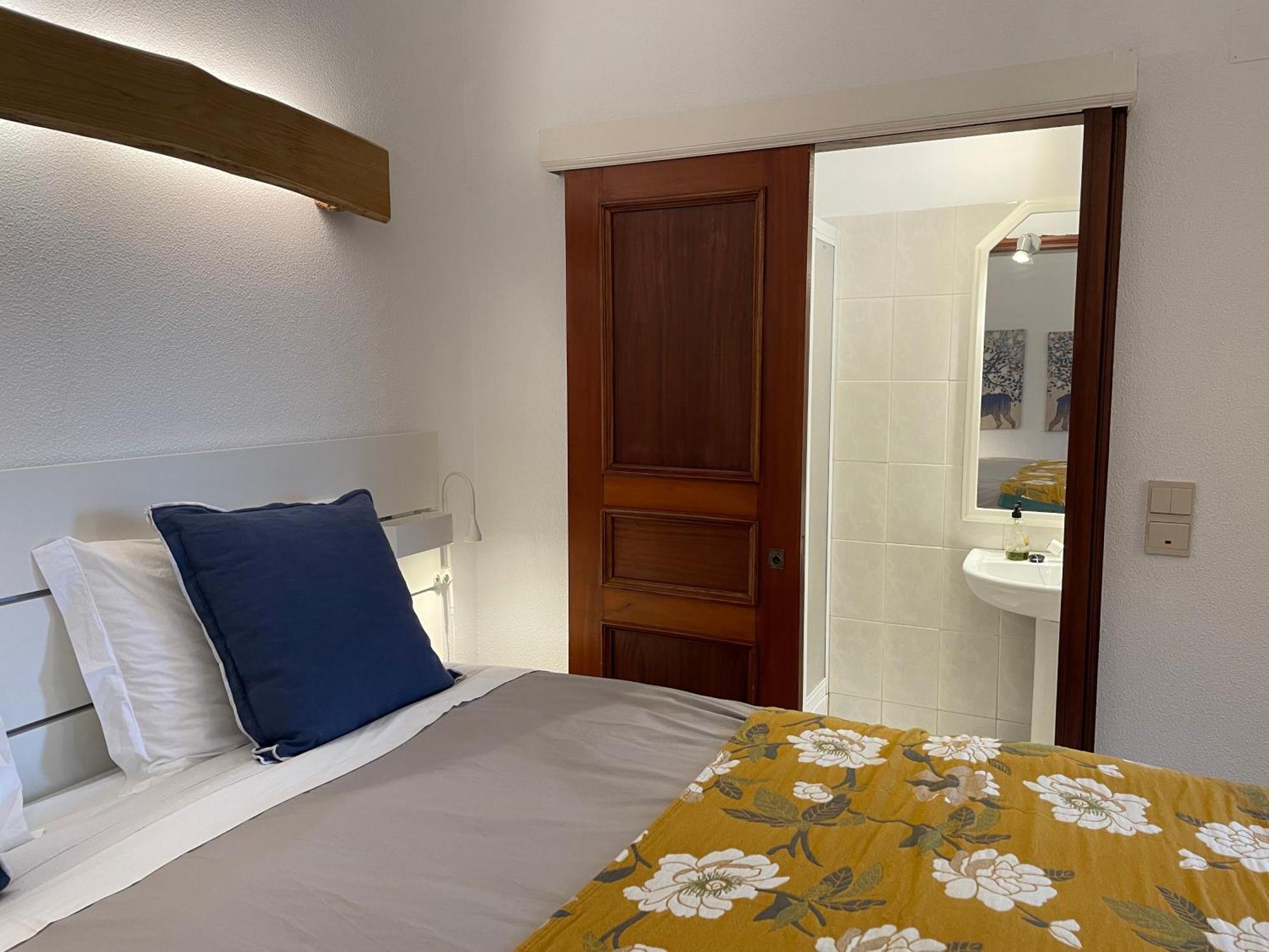 The Quixote House Bed & Breakfast กามีนญา ภายนอก รูปภาพ